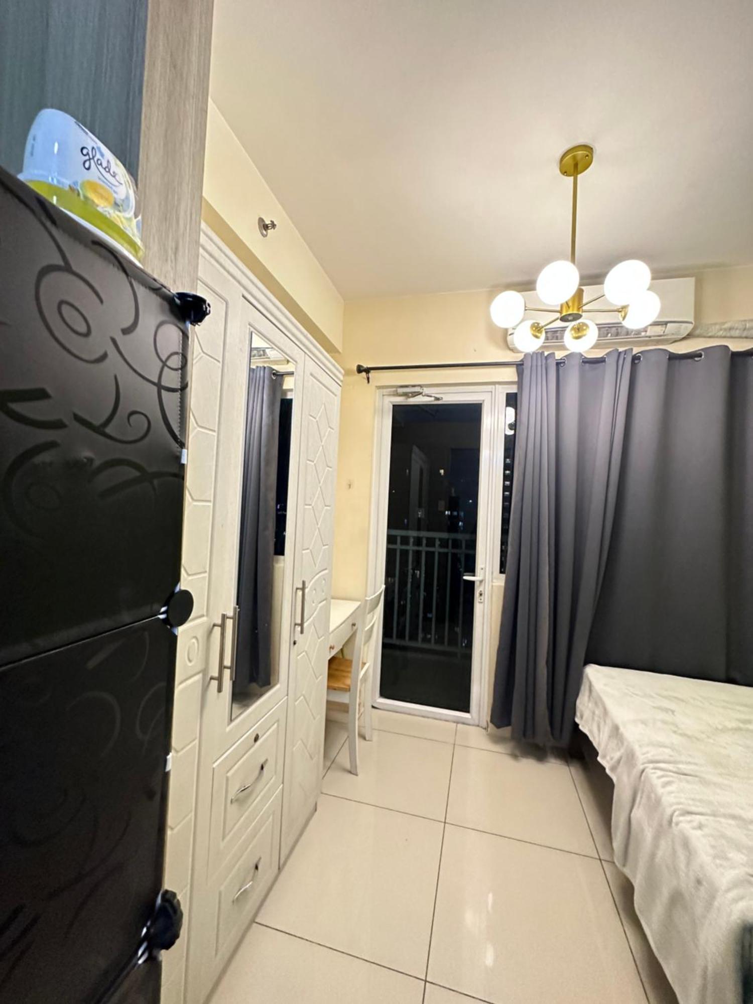 Lanz Staycation Breeze Residences Apartment Manila